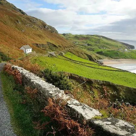 Muckross School House