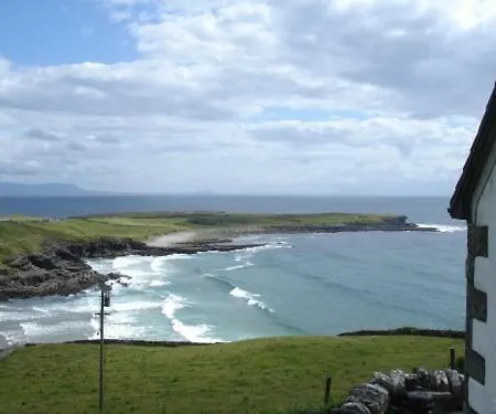 Muckross School House Casa de Férias
