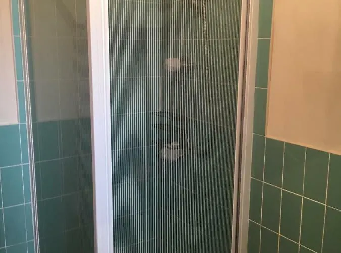 Muckross School House