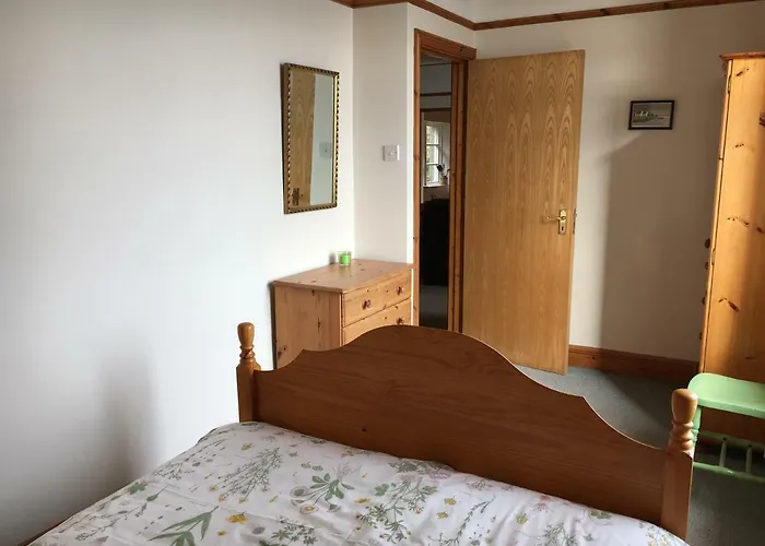 Muckross School House *